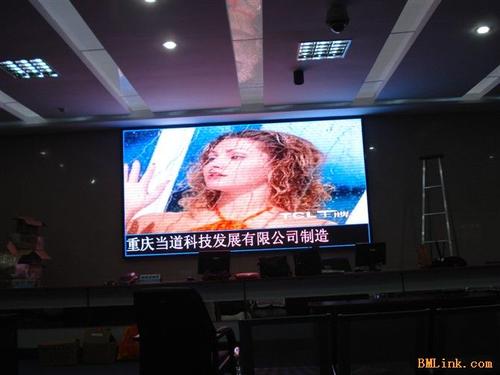 重庆LED显示屏批发指南 聚焦高品质室内屏选购